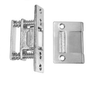 Rockwood 590 Heavy Duty Adjustable Roller Latch – US26D Satin Chrome | ANSI A156.16